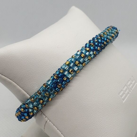 NWT 3 Strands Blue & Gold Colored Beaded Bracelet - Picture 2 of 5
